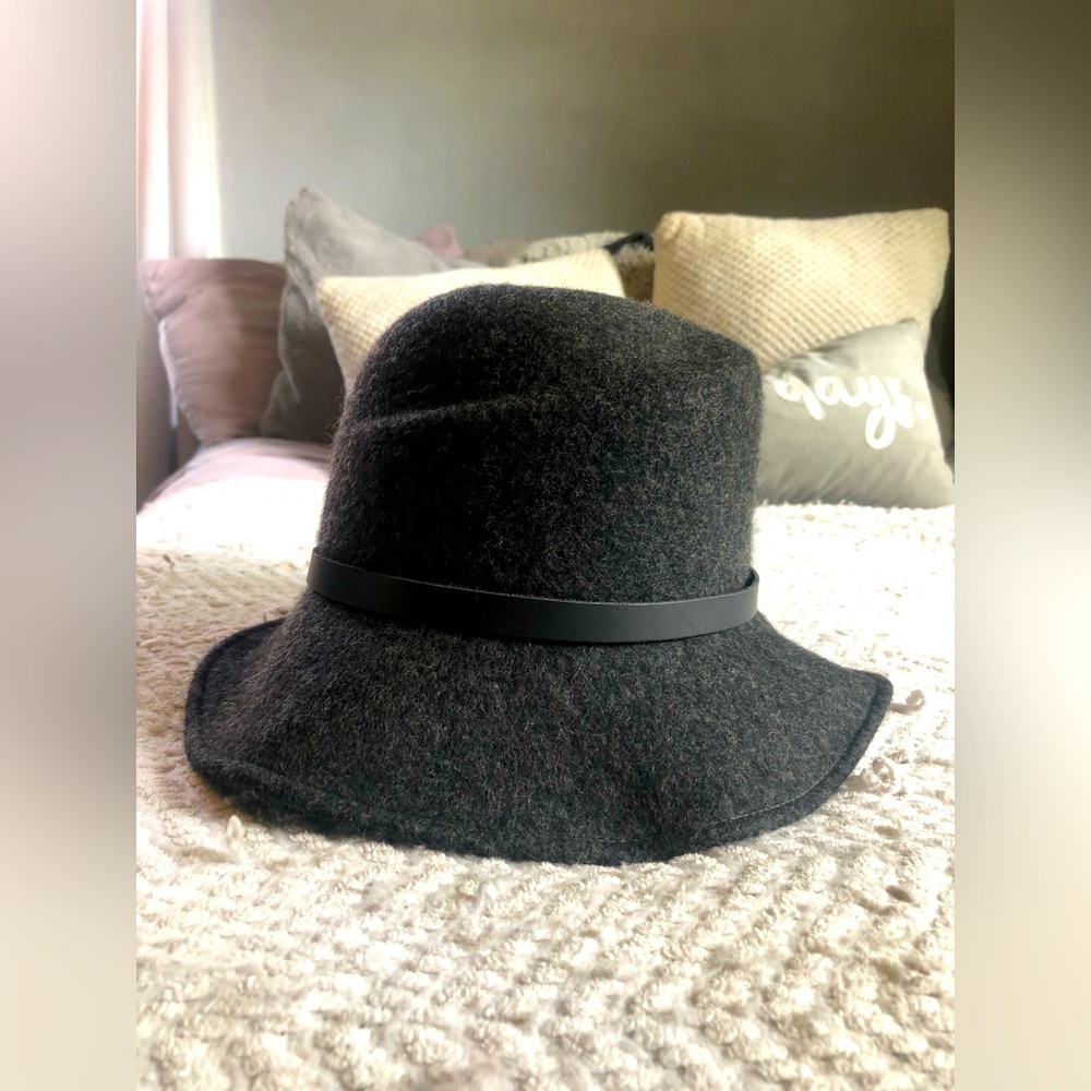 Filippo Catarzi Wool Hat - 8” opening